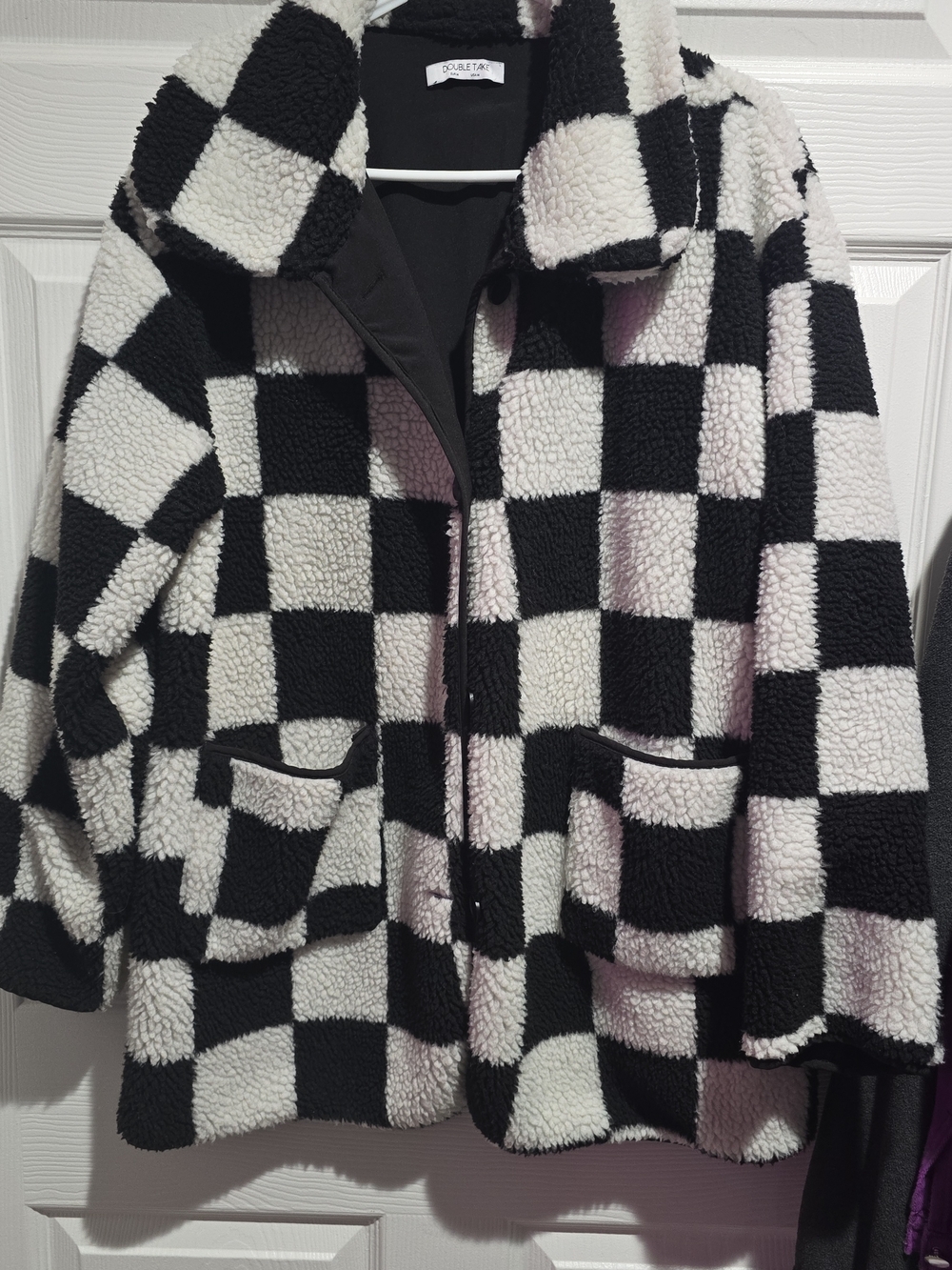 Checkered Sherpa Jacket - Black & White